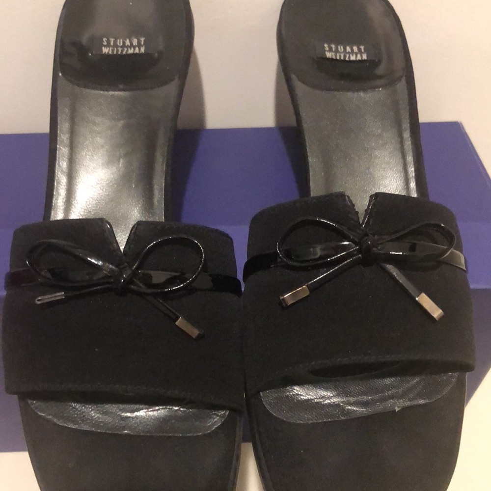 Stuart Weitzman Little Black Slide Size 9b - image 2